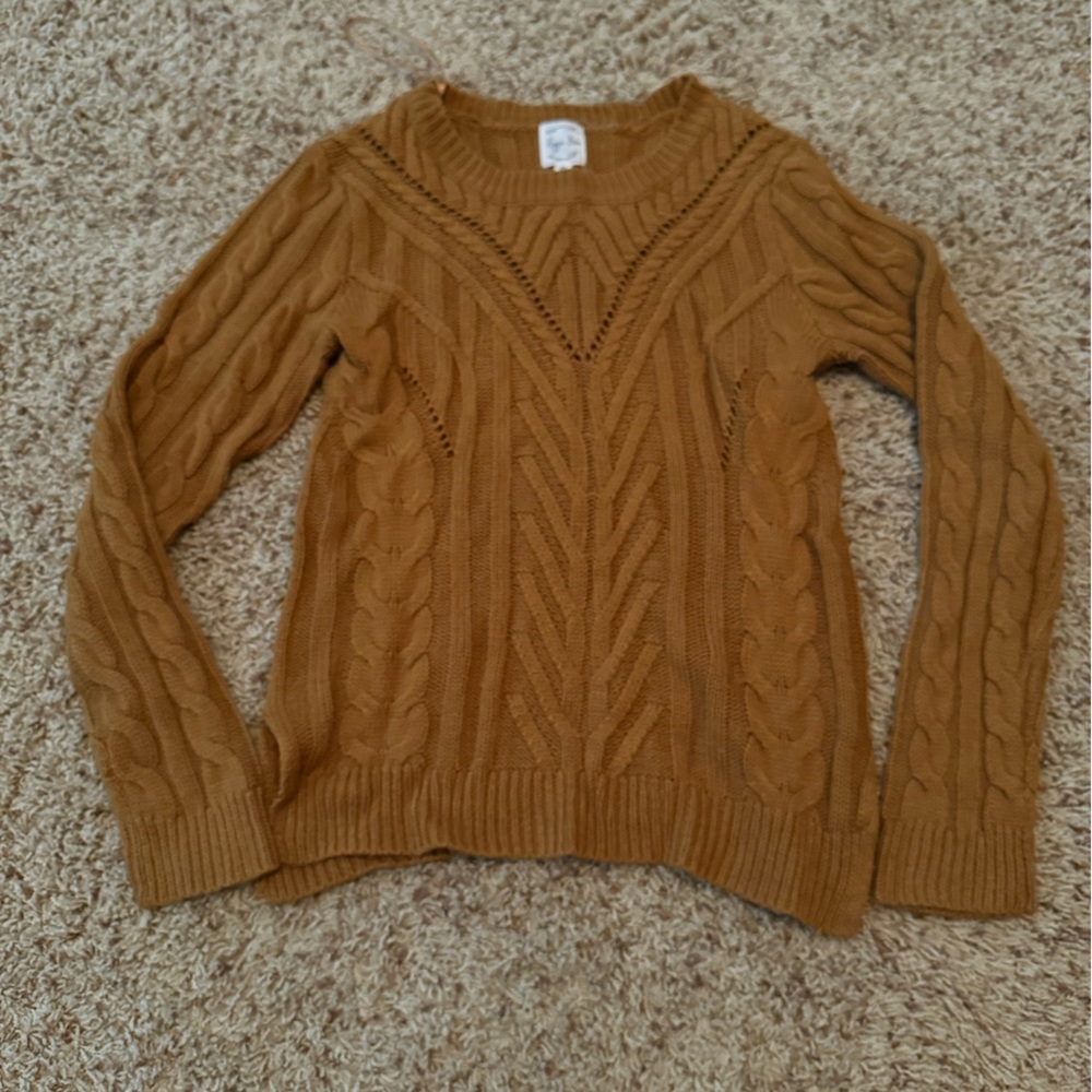 Mustard yellow sweater